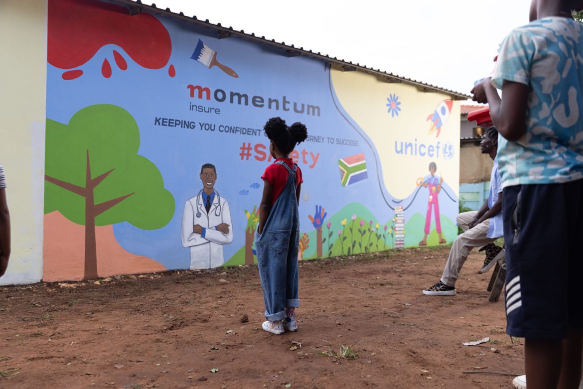 Momentum SAFE PARKS WALL MURAL AT KLIPTOWN
